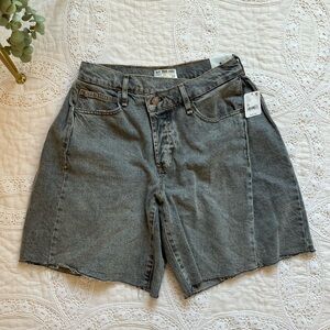 Free People Boomerang High Rise Long Short, Gray Size 28 NWT